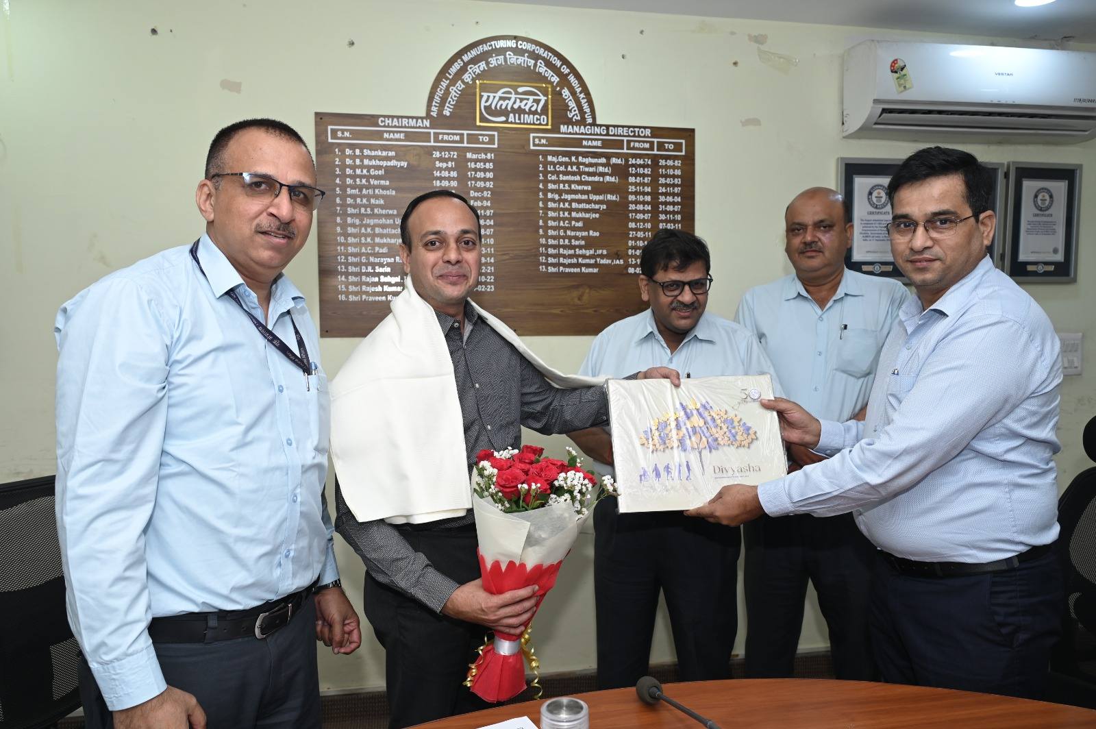 Photo Gallery of Lt. Col. Prakash Varshney, DGM, CSD (Ministry of Defence), visited ALIMCO to explore collaboration for making quality assistive devices available to Defence personnel