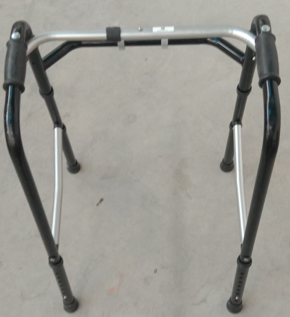 Foldable Walker (Aluminium)